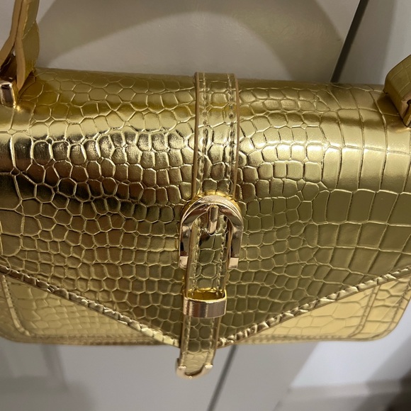 Gold Metallic Croc Embossed Purse NWOT - Picture 7 of 15